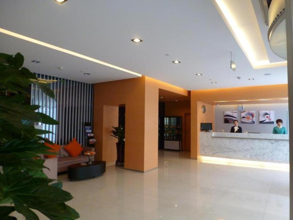 Jinjiang Inn Tonghua Shengli Road Branch Экстерьер фото