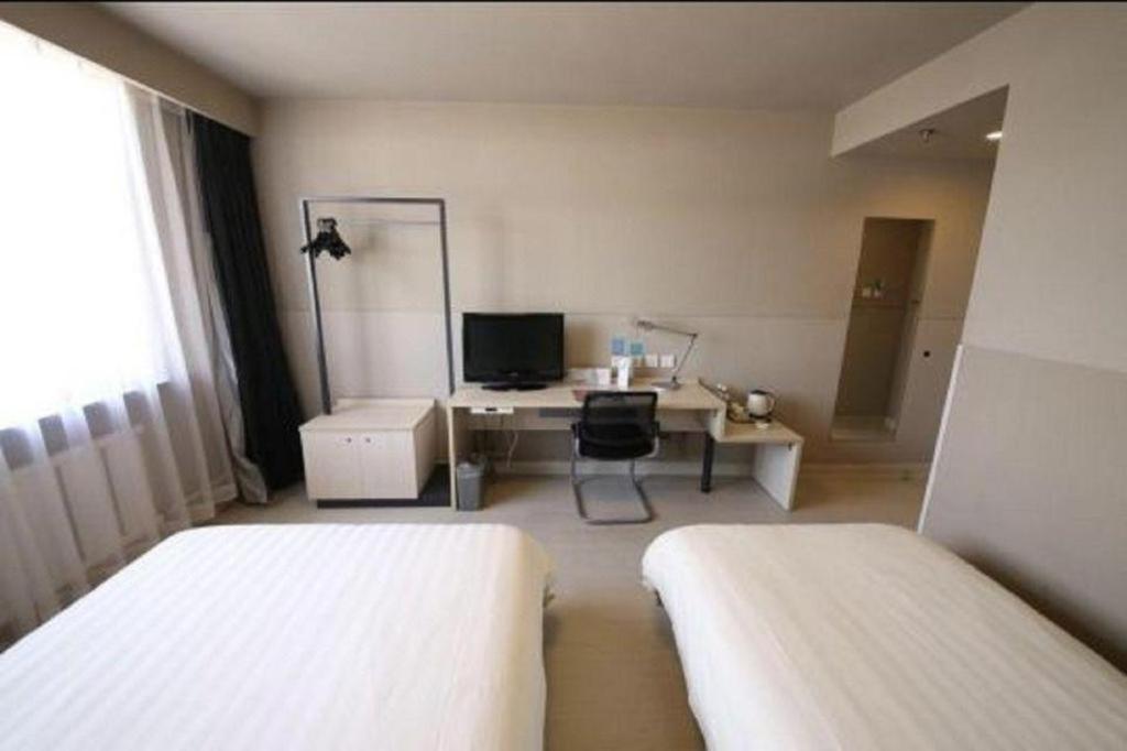 Jinjiang Inn Tonghua Shengli Road Branch Экстерьер фото
