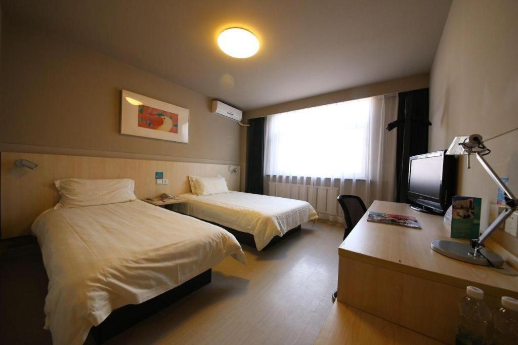 Jinjiang Inn Tonghua Shengli Road Branch Экстерьер фото