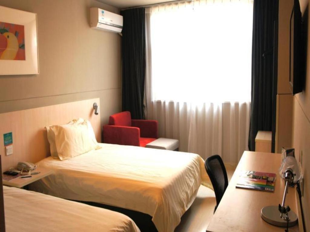 Jinjiang Inn Tonghua Shengli Road Branch Экстерьер фото