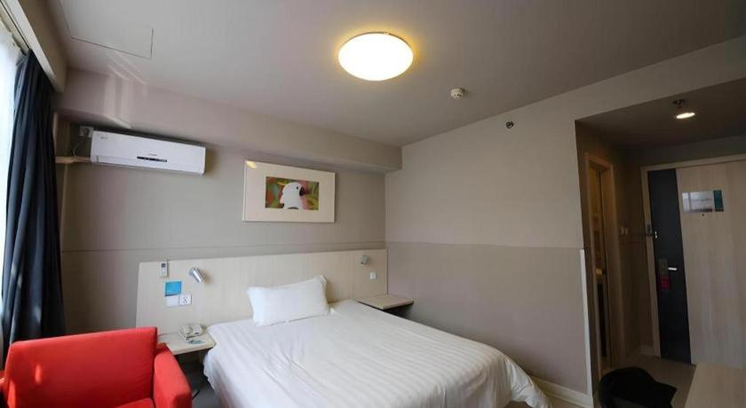 Jinjiang Inn Tonghua Shengli Road Branch Экстерьер фото