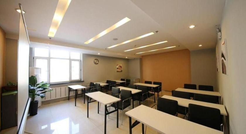 Jinjiang Inn Tonghua Shengli Road Branch Экстерьер фото