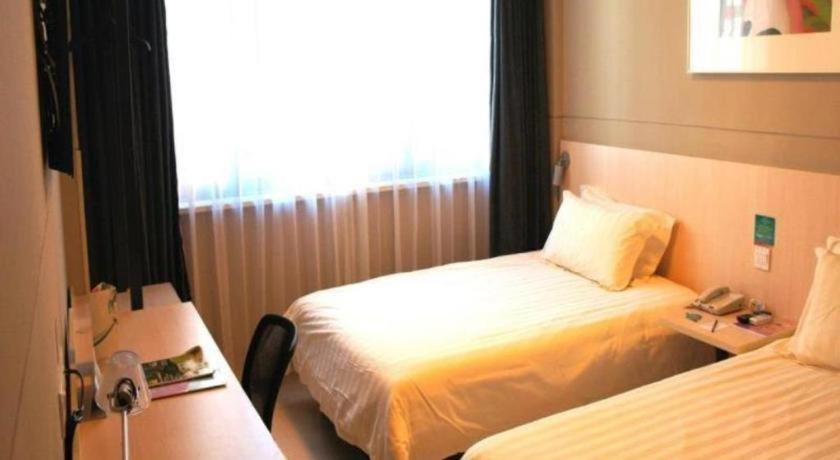 Jinjiang Inn Tonghua Shengli Road Branch Экстерьер фото