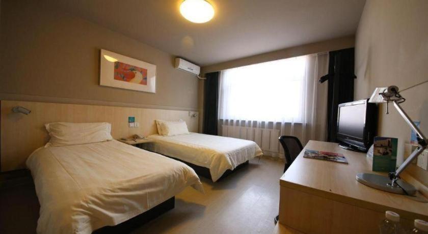 Jinjiang Inn Tonghua Shengli Road Branch Экстерьер фото