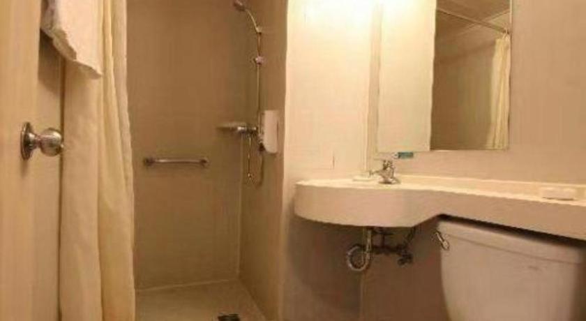 Jinjiang Inn Tonghua Shengli Road Branch Экстерьер фото
